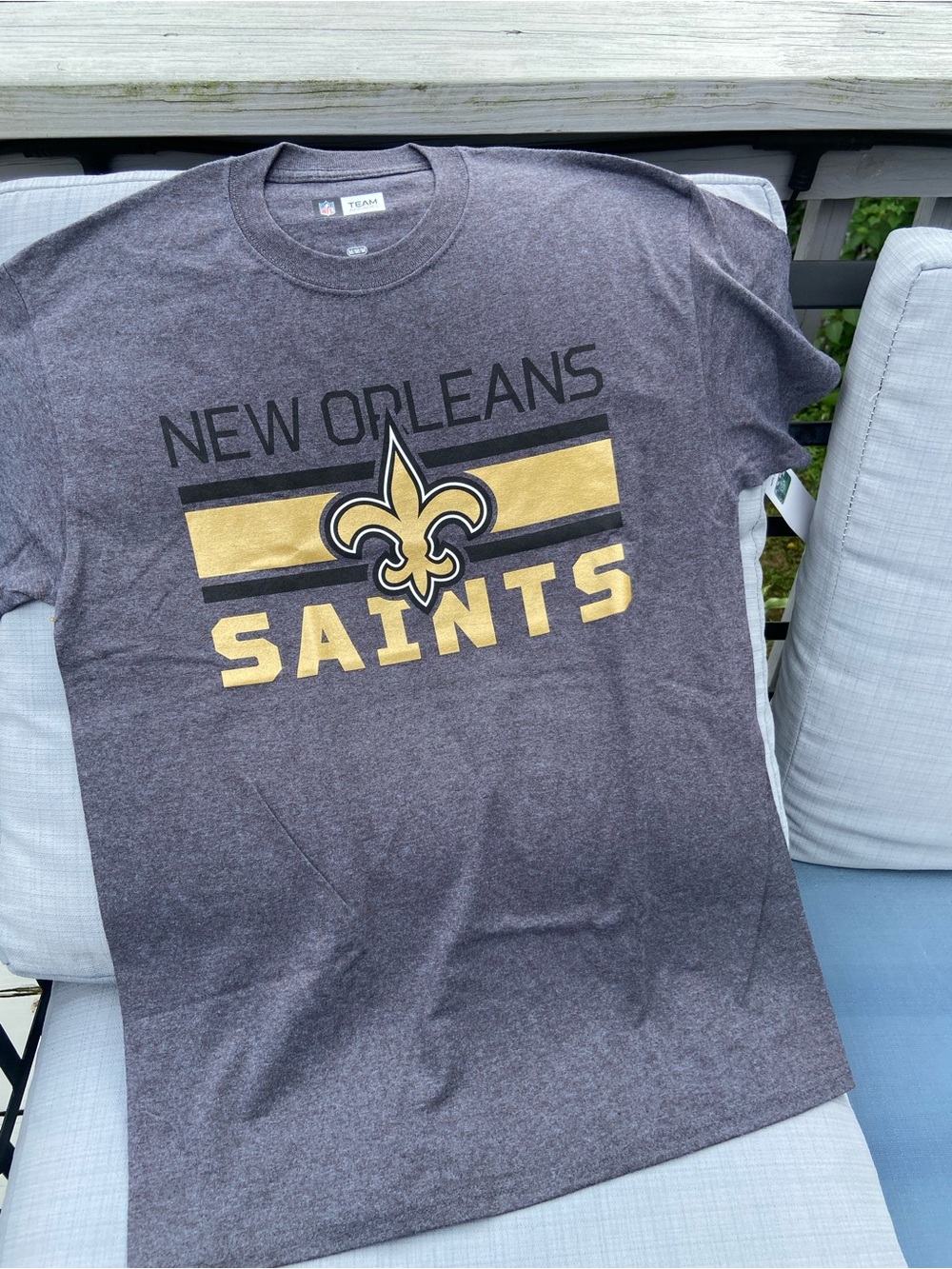 New Orleans Saints Short Sleeve Graphic Tee - Heather Gray